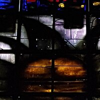 Kirchenfenster abseits des Mainstreams